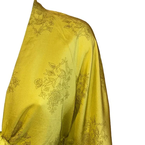 Zapelle Custom Rayon Yellow Floral Tie Front Crop Cropped Top - S/M?Bust 36” - Picture 4 of 11